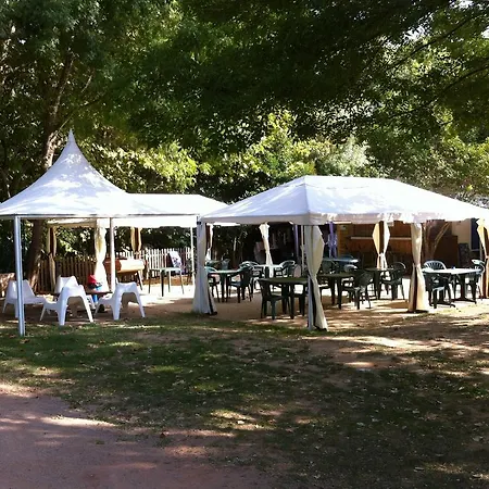 Les Fouguières Parco vacanze